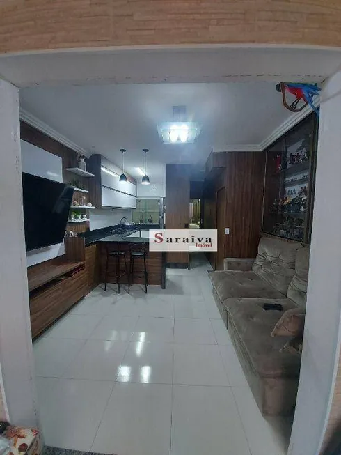 Foto 1 de Sobrado com 2 Quartos à venda, 115m² em Vila Humaita, Santo André