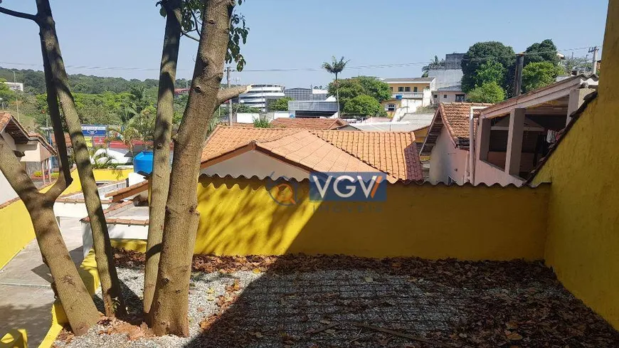 Foto 1 de Casa com 3 Quartos à venda, 220m² em Cidade Vargas, São Paulo