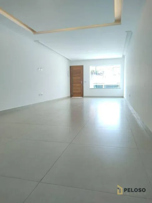 Foto 1 de Sobrado com 3 Quartos à venda, 230m² em Vila Nivi, São Paulo