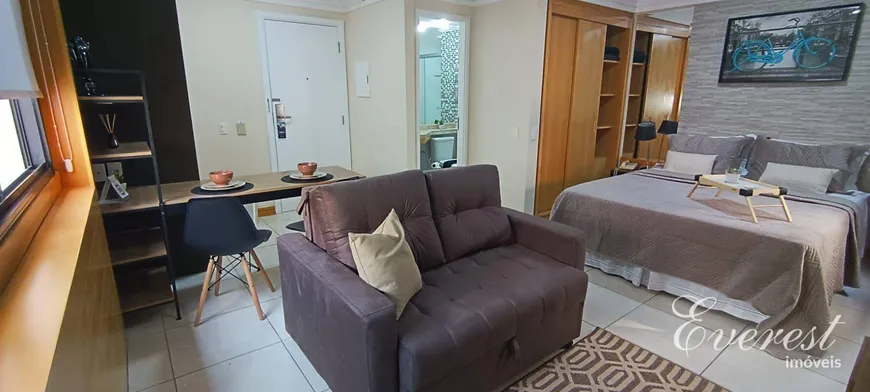 Foto 1 de Apartamento com 1 Quarto para alugar, 38m² em Jardim América, São Paulo