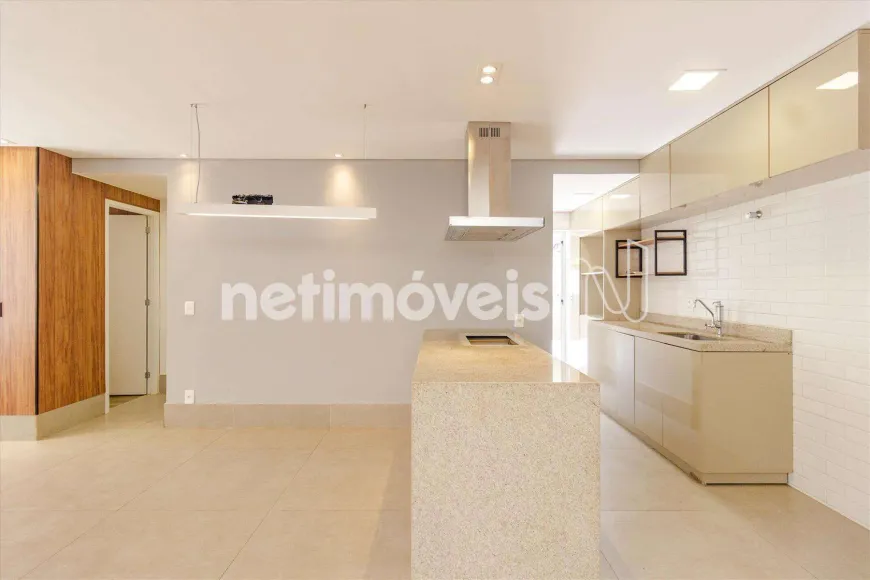 Foto 1 de Apartamento com 2 Quartos à venda, 172m² em Santo Antônio, Belo Horizonte