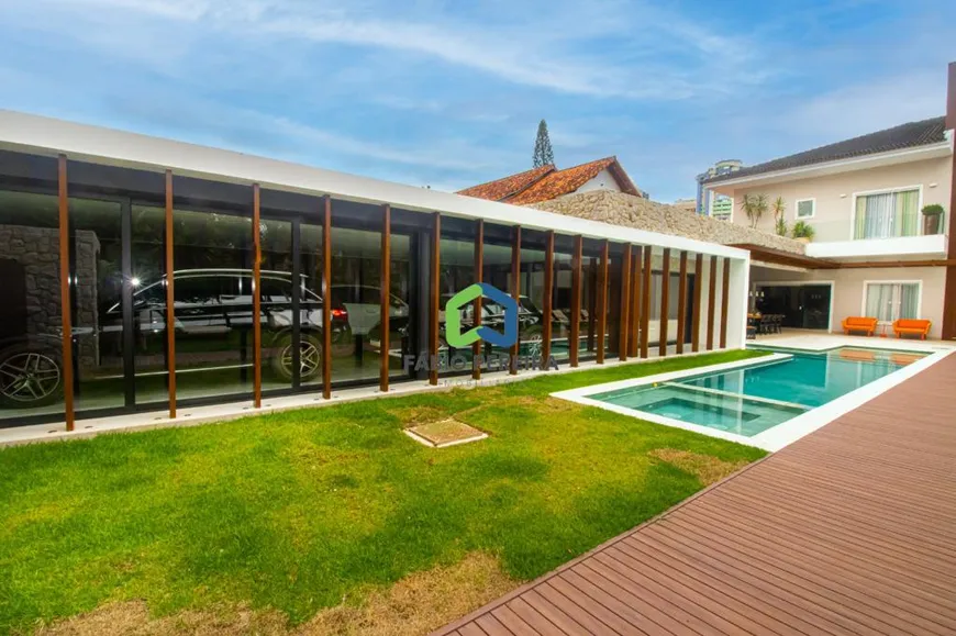 Foto 1 de Casa de Condomínio com 4 Quartos à venda, 845m² em Barra da Tijuca, Rio de Janeiro
