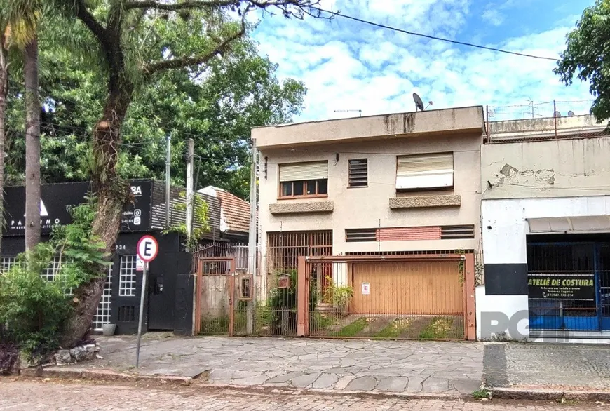 Foto 1 de Ponto Comercial à venda, 205m² em Santa Cecília, Porto Alegre