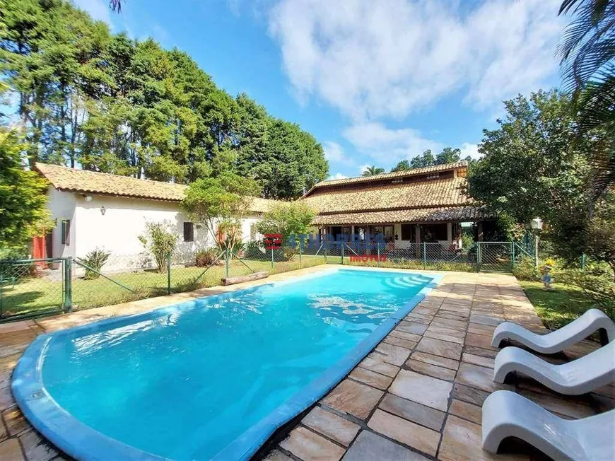 Foto 1 de Casa com 3 Quartos à venda, 535m² em Chácara dos Lagos, Carapicuíba