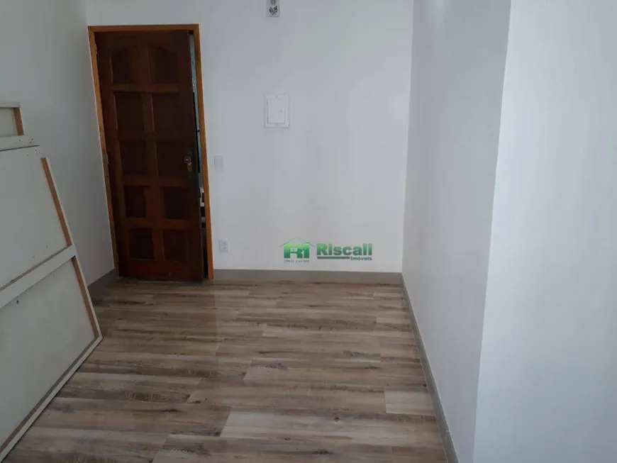 Foto 1 de Apartamento com 2 Quartos à venda, 50m² em Parque Pinheiros, Taboão da Serra