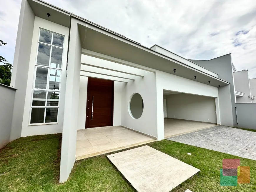 Foto 1 de Casa com 4 Quartos à venda, 357m² em Glória, Joinville