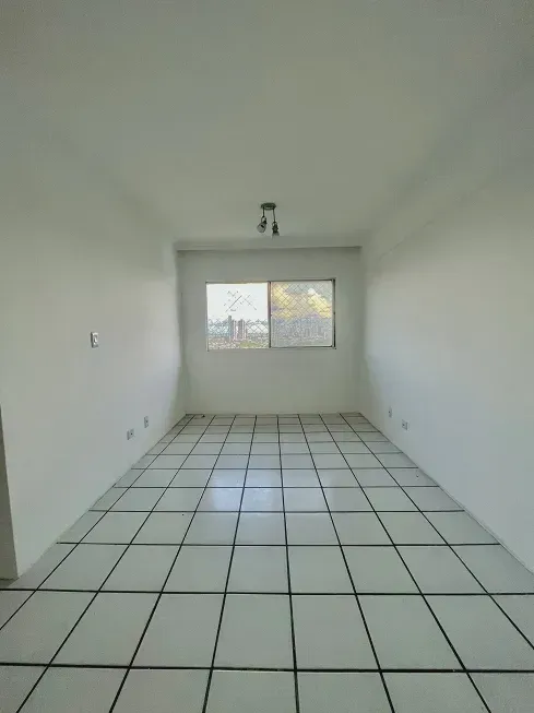 Foto 1 de Apartamento com 2 Quartos à venda, 66m² em Espinheiro, Recife