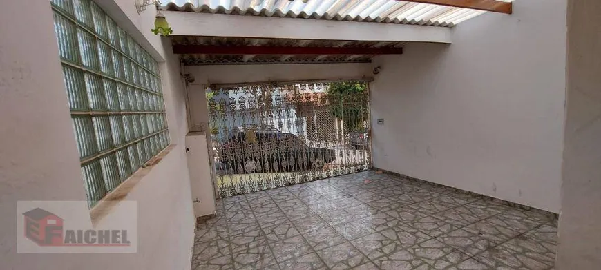 Foto 1 de Sobrado com 3 Quartos à venda, 163m² em Vila Carrão, São Paulo