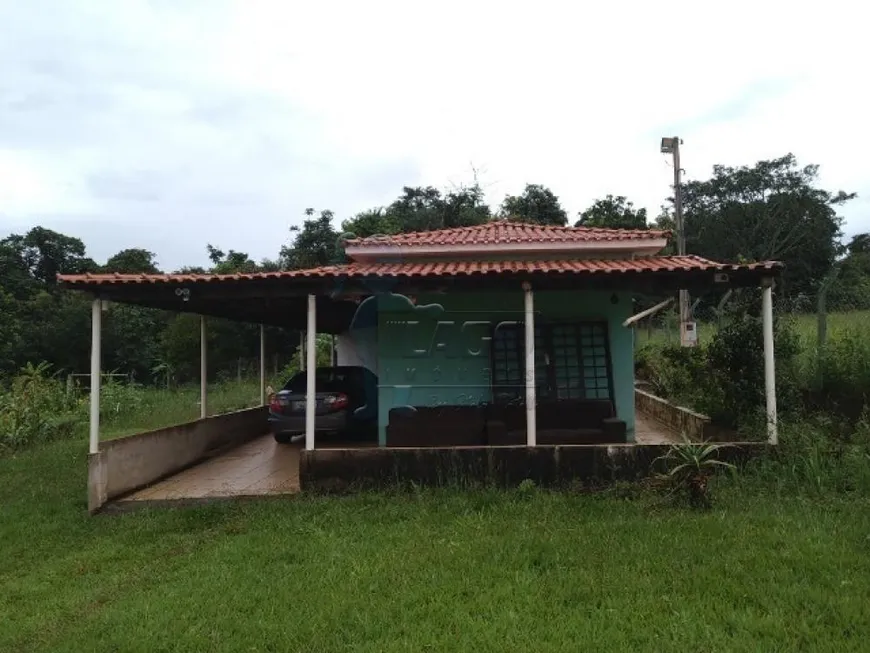 Foto 1 de Fazenda/Sítio com 2 Quartos à venda, 100m² em Zona Rural, Cássia dos Coqueiros