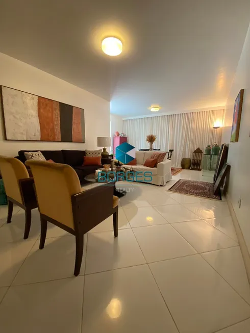 Foto 1 de Apartamento com 3 Quartos à venda, 140m² em Barra, Salvador