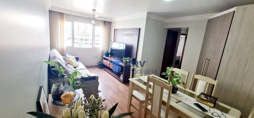 Foto 1 de Apartamento com 3 Quartos à venda, 65m² em Residencial do Lago, Londrina