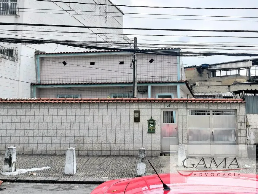 Foto 1 de Casa com 3 Quartos à venda, 240m² em Brás de Pina, Rio de Janeiro