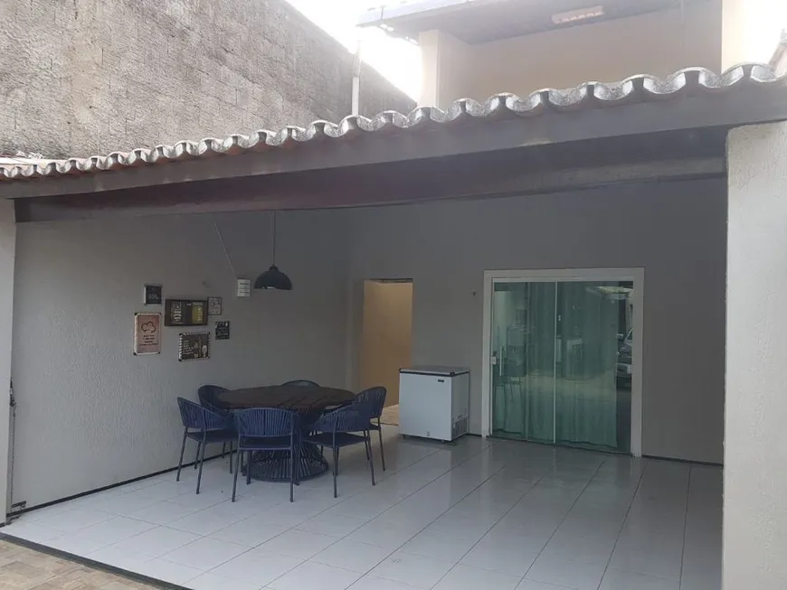 Foto 1 de Casa com 4 Quartos à venda, 220m² em Mondubim, Fortaleza