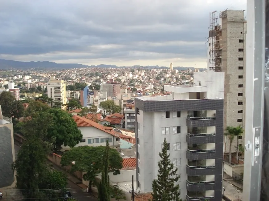 Foto 1 de Apartamento com 4 Quartos à venda, 150m² em Grajaú, Belo Horizonte