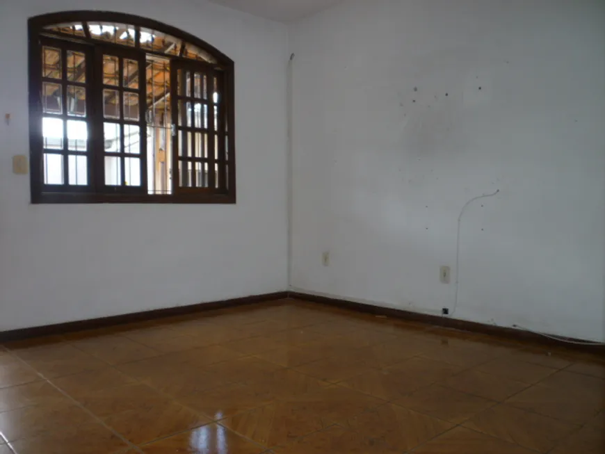 Foto 1 de Casa com 2 Quartos à venda, 160m² em Santa Branca, Belo Horizonte