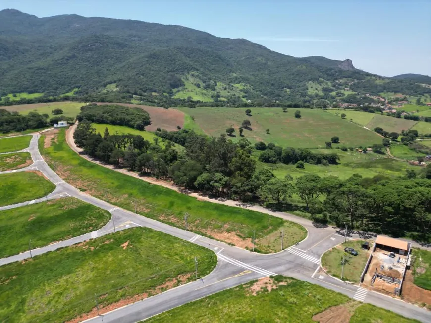 Foto 1 de Lote/Terreno à venda, 250m² em Centro, Extrema