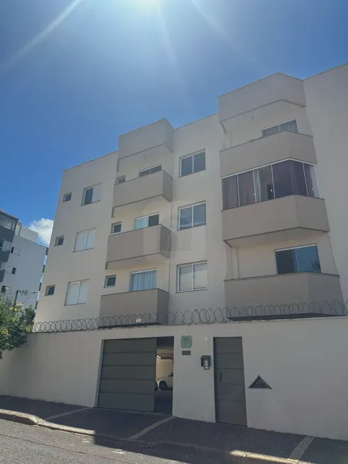 Foto 1 de Apartamento com 3 Quartos à venda, 79m² em Santa Mônica, Uberlândia