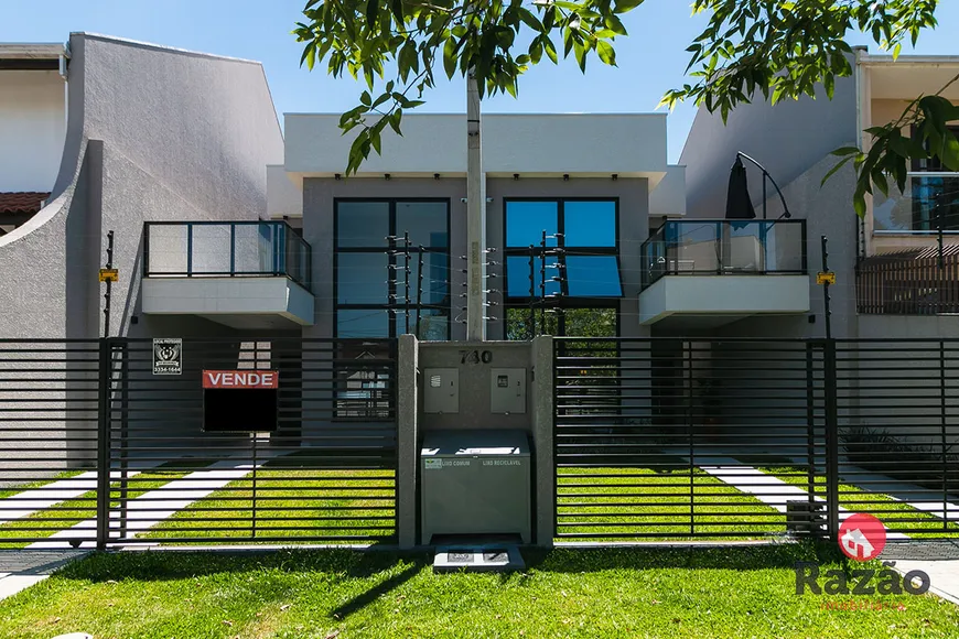 Foto 1 de Sobrado com 3 Quartos à venda, 132m² em Rebouças, Curitiba