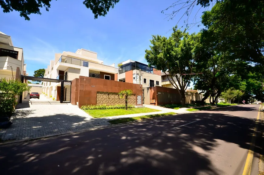 Foto 1 de Casa de Condomínio com 3 Quartos à venda, 203m² em Bacacheri, Curitiba