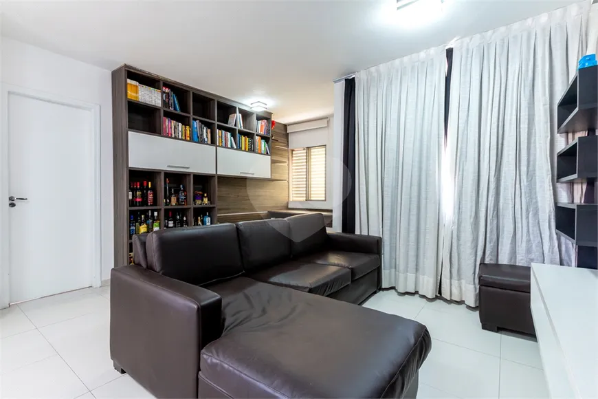 Foto 1 de Apartamento com 1 Quarto à venda, 78m² em Vila Olímpia, São Paulo