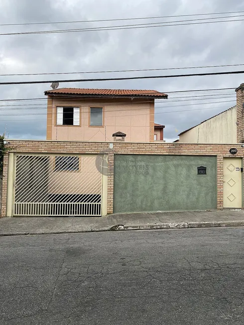 Foto 1 de Sobrado com 2 Quartos à venda, 62m² em Vila Zat, São Paulo