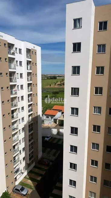 Foto 1 de Apartamento com 2 Quartos à venda, 45m² em Luizote de Freitas, Uberlândia