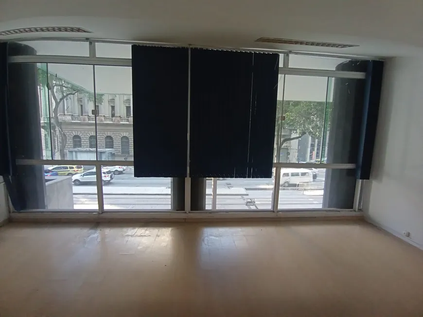 Foto 1 de Ponto Comercial para alugar, 165m² em Centro, Rio de Janeiro