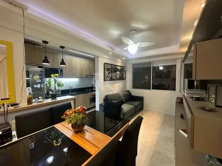 Foto 1 de Apartamento com 2 Quartos à venda, 54m² em Partenon, Porto Alegre