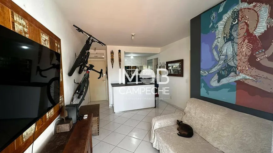 Foto 1 de Apartamento com 2 Quartos à venda, 65m² em Campeche, Florianópolis