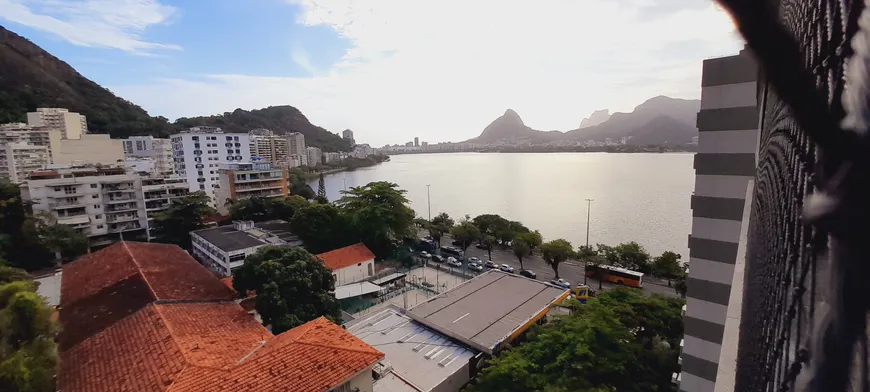 Foto 1 de Apartamento com 3 Quartos para venda ou aluguel, 129m² em Lagoa, Rio de Janeiro