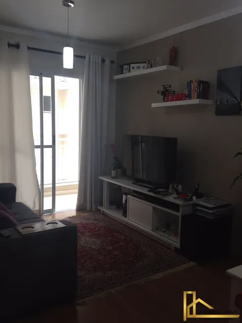 Foto 1 de Apartamento com 2 Quartos à venda, 72m² em Jardim Tupanci, Barueri