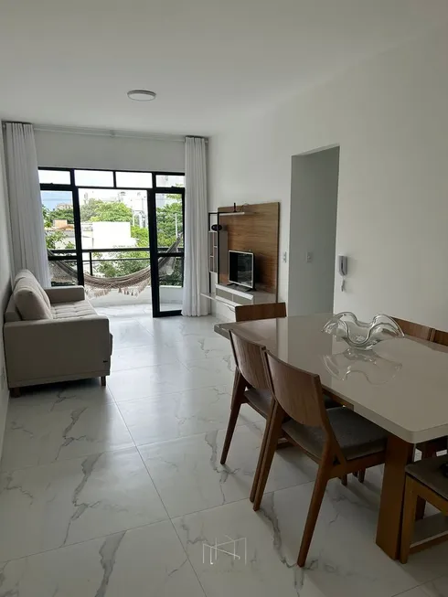 Foto 1 de Apartamento com 2 Quartos à venda, 86m² em Braga, Cabo Frio