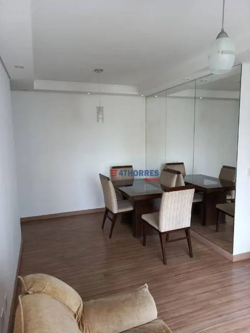 Foto 1 de Apartamento com 2 Quartos para alugar, 52m² em Jardim Maria Duarte, São Paulo