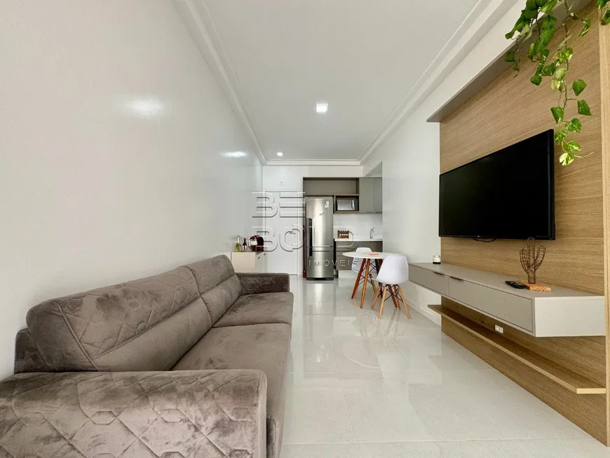 Foto 1 de Apartamento com 1 Quarto à venda, 48m² em Estreito, Florianópolis