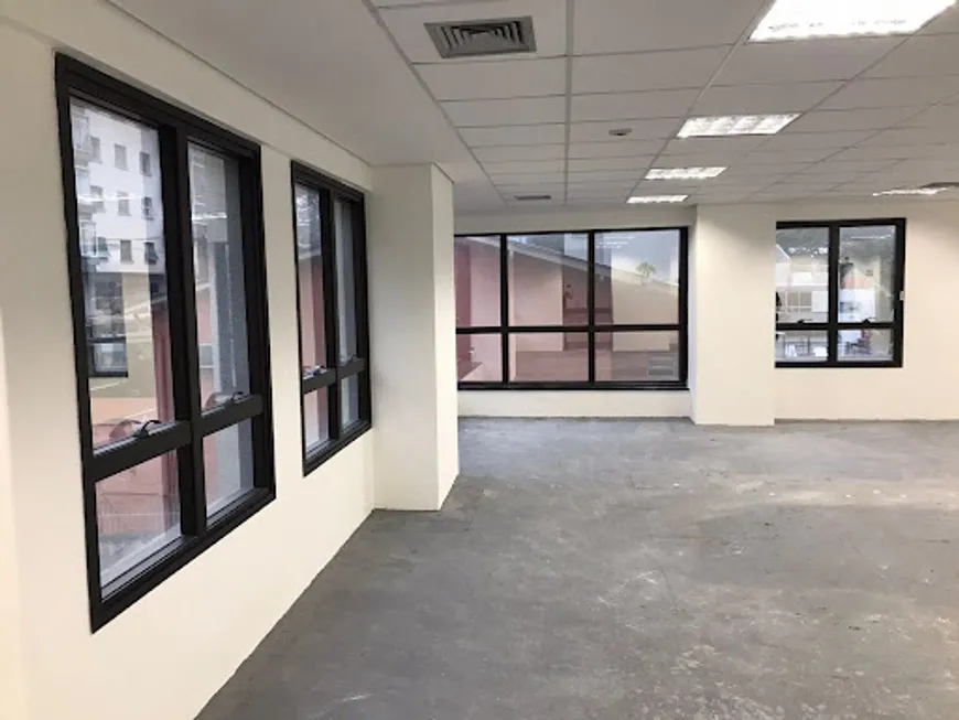 Foto 1 de Sala Comercial para alugar, 300m² em Pinheiros, São Paulo