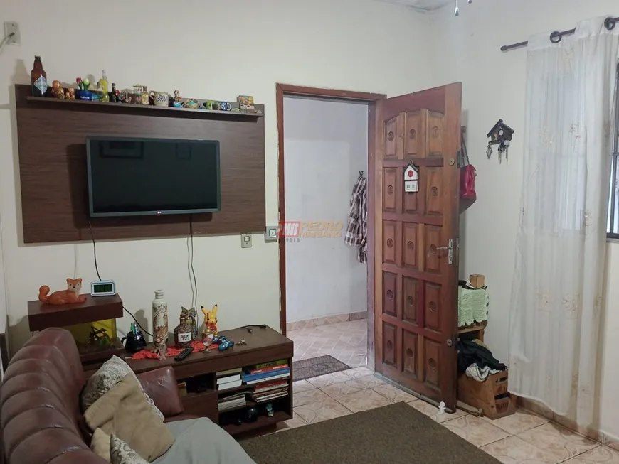 Foto 1 de Casa com 2 Quartos à venda, 151m² em Vila Guaraciaba, Santo André