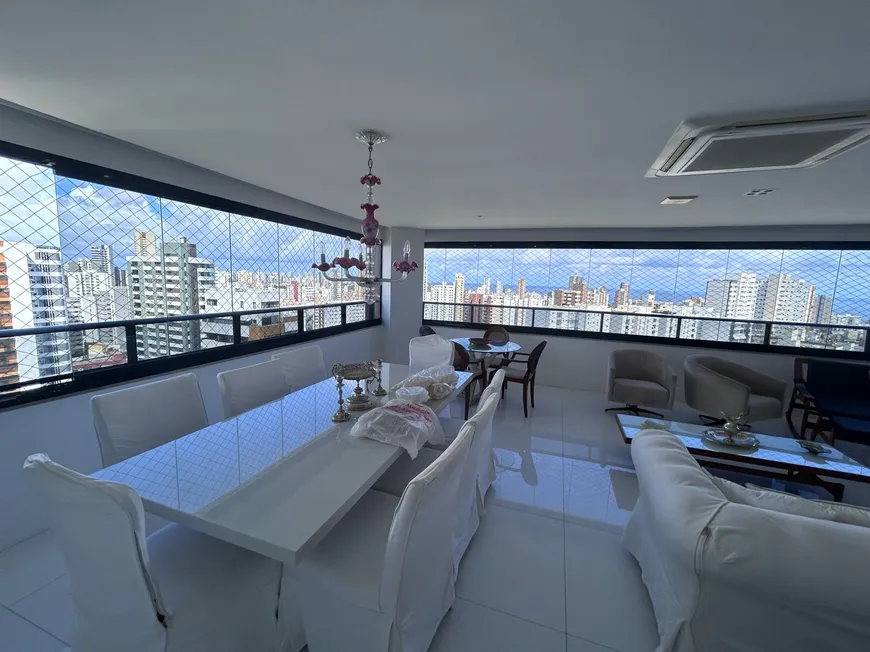 Foto 1 de Apartamento com 3 Quartos à venda, 164m² em Graça, Salvador