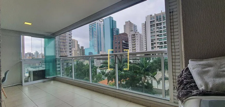 Foto 1 de Apartamento com 2 Quartos à venda, 75m² em Aclimação, São Paulo