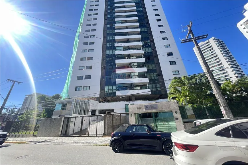 Foto 1 de Apartamento com 4 Quartos à venda, 137m² em Boa Viagem, Recife