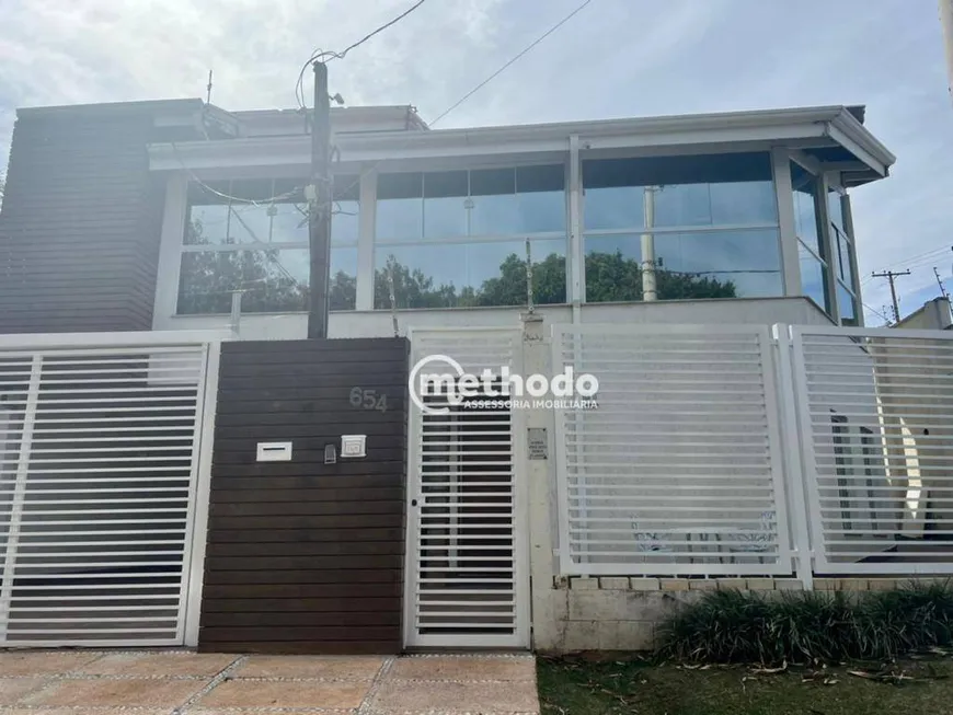 Foto 1 de Casa com 3 Quartos à venda, 240m² em Parque das Universidades, Campinas