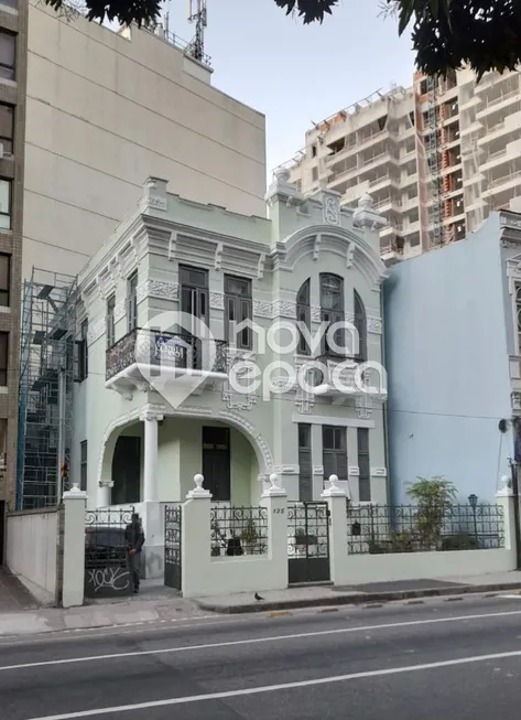 Foto 1 de Casa com 13 Quartos à venda, 431m² em Laranjeiras, Rio de Janeiro