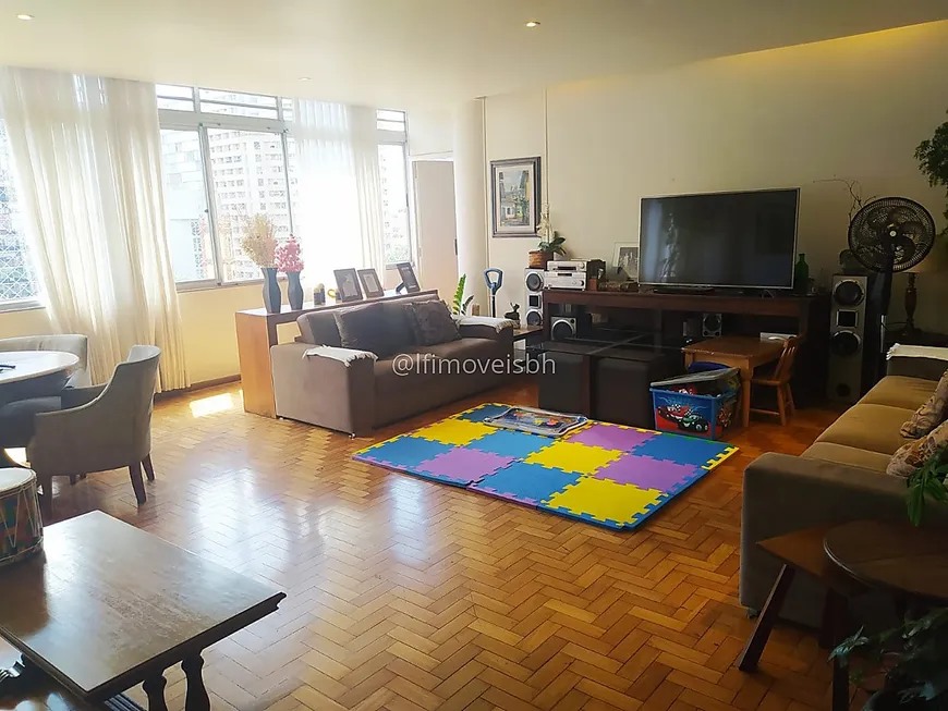 Foto 1 de Apartamento com 4 Quartos à venda, 300m² em Centro, Belo Horizonte