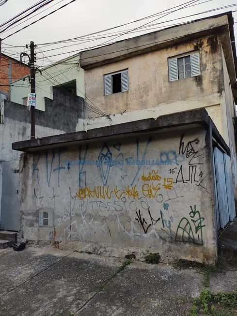 Foto 1 de Casa com 2 Quartos à venda, 165m² em Quitaúna, Osasco