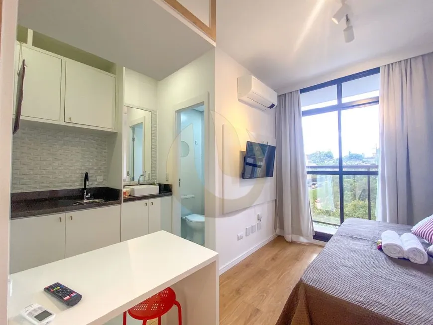 Foto 1 de Apartamento com 1 Quarto para venda ou aluguel, 22m² em Ecoville, Curitiba