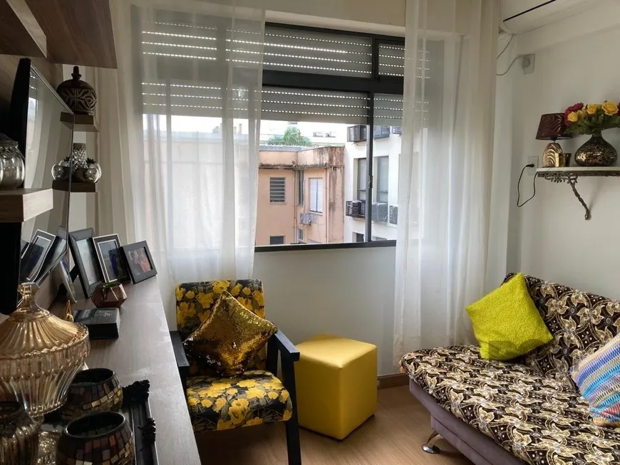 Foto 1 de Apartamento com 1 Quarto à venda, 40m² em Menino Deus, Porto Alegre