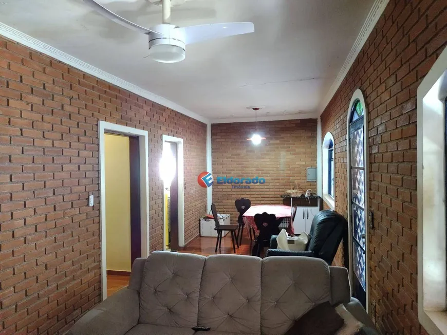 Foto 1 de Casa com 3 Quartos à venda, 207m² em Joao Aranha, Paulínia