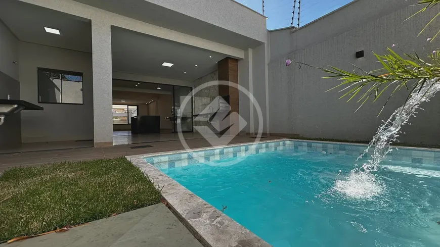 Foto 1 de Sobrado com 3 Quartos à venda, 183m² em Jardim Presidente, Goiânia