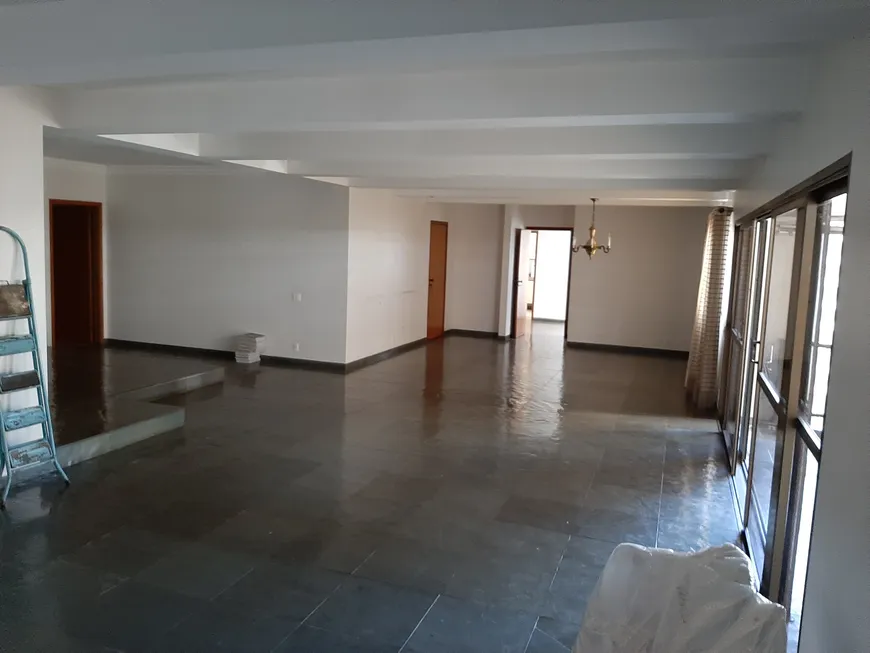 Foto 1 de Apartamento com 4 Quartos para venda ou aluguel, 430m² em Cambuí, Campinas