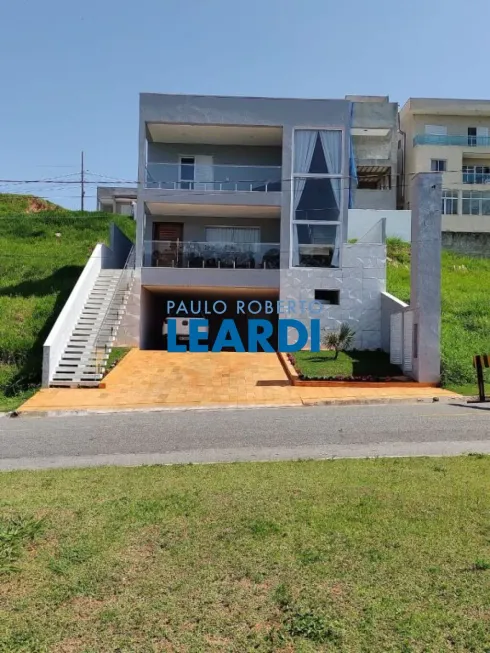 Foto 1 de Casa de Condomínio com 3 Quartos à venda, 305m² em Residencial Real Park, Arujá