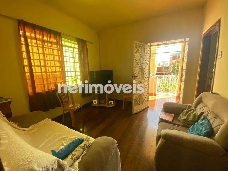 Foto 1 de Casa com 3 Quartos à venda, 142m² em Santa Tereza, Belo Horizonte